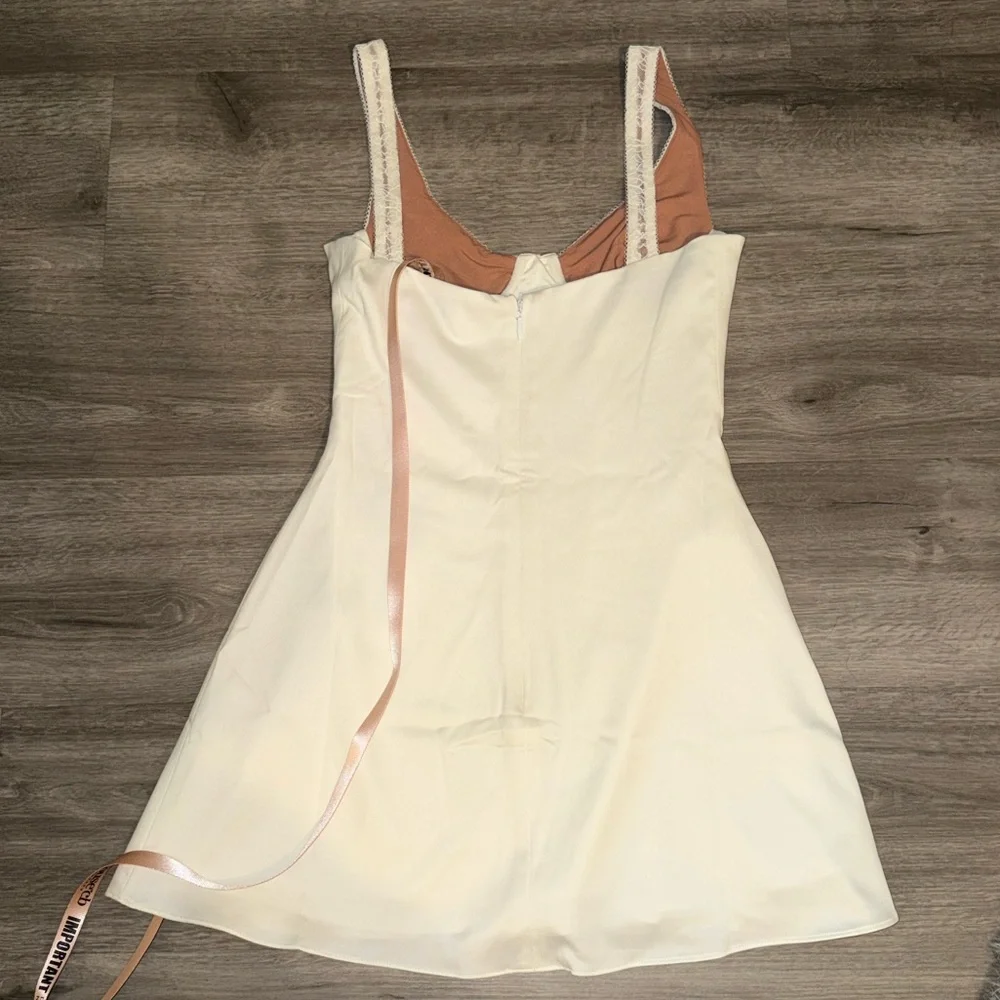 House of CB Cassandra Ivory satin and Lace mini dress - Picture 13 of 16